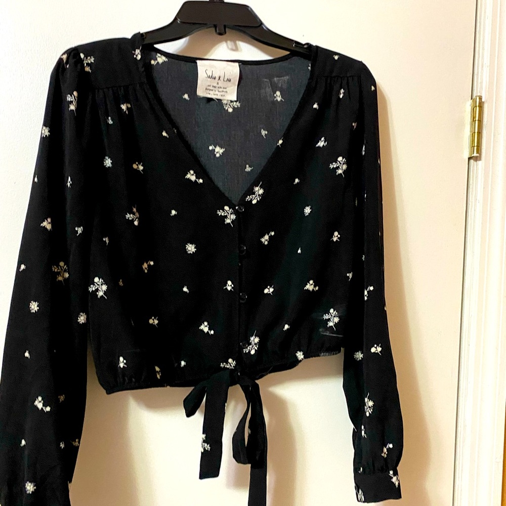 Floral tie up blouse